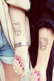 好看的没有爱情，你还有我还有友情图片