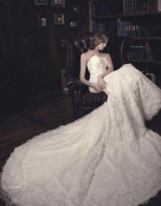 唯美从小在心中便为你准备好了爱的婚纱图片