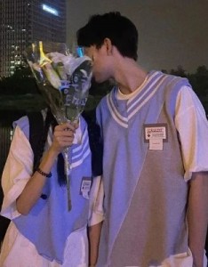 高质量的情侣头像冷酷超拽真人，高质量的永久恋爱