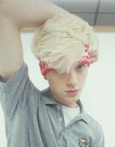 男生头像霸气欧美超拽冷酷，浪荡的存在感