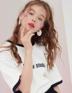 2022欧美时尚潮流女生头像，精致超拽又霸气的