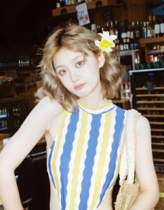 单人头像图片情侣一对一左一右 心动就是你的不对了