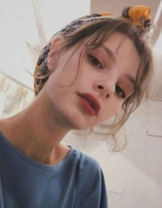 2022复古唯美最新欧美女生头像真人，清新唯美女神范的