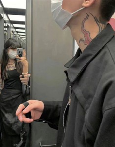 世界上最幸福的情侣头像一男一女超甜，恩爱优雅赶快换上吧