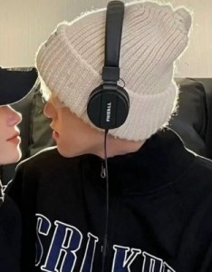 好看又很优质的情侣头像真人一张两人高清，相互理解，彼此容忍