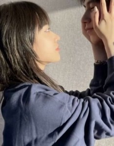 一看就很幸福不易相撞的情侣头像一对，享受爱情比唤起爱更加令人幸福