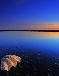 唯美风景意境图片，蓝色天空唯美风景无水印