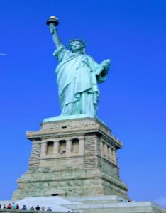 自由女神唯美图片 美国纽约自由女神像图片