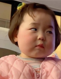 妈见打的沙雕图片很俏皮 这都不点赞说明你手机不行