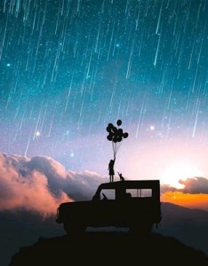 最美动漫背影女生头像，漂亮的星空是如此的动人