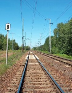 最有意义的意境图片，比较励志系火车的铁路轨道图片