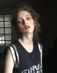 qq头像欧美范重口味，绝对是2023最个性另类的女头