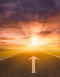 比较励志的风景意境图片，成功的路就在前方