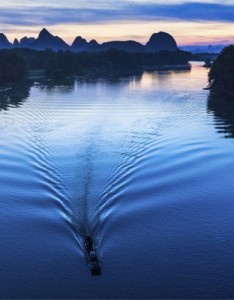 山水风景意境图片，广西桂林漓江山水如画风景图片