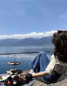 热爱自由的女生背景图高清 婚姻不是女性的必需品独立和自我才是