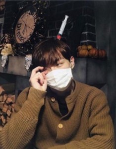 年轻时尚帅气男生意境图片，少年已不再年少