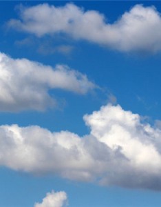 蓝天白云意境图片，唯美高清蓝天白云美丽风景图片