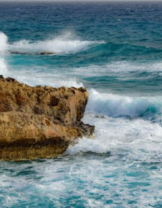 大海自然风景意境图片，唯美高清汹涌的海浪图片