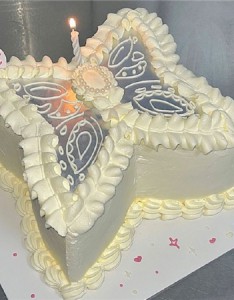 蝴蝶生日蛋糕图片大全 故事翻篇了但你永远欠我一份真诚