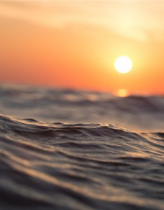 平静的海面图片，美丽而又壮观风景意境图片