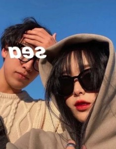 情侣头像唯美意境图片一男一女，在彼此的眼神中看到对方的内心世界